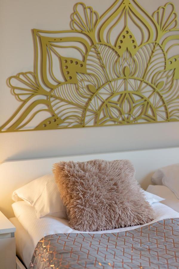 ורשה Espace Wilanow Apartments By Noclegi Renters מראה חיצוני תמונה