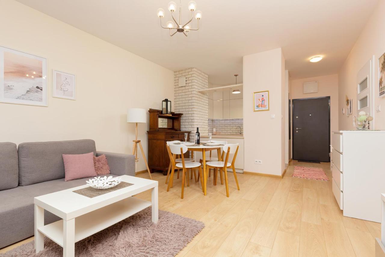 ורשה Espace Wilanow Apartments By Noclegi Renters מראה חיצוני תמונה